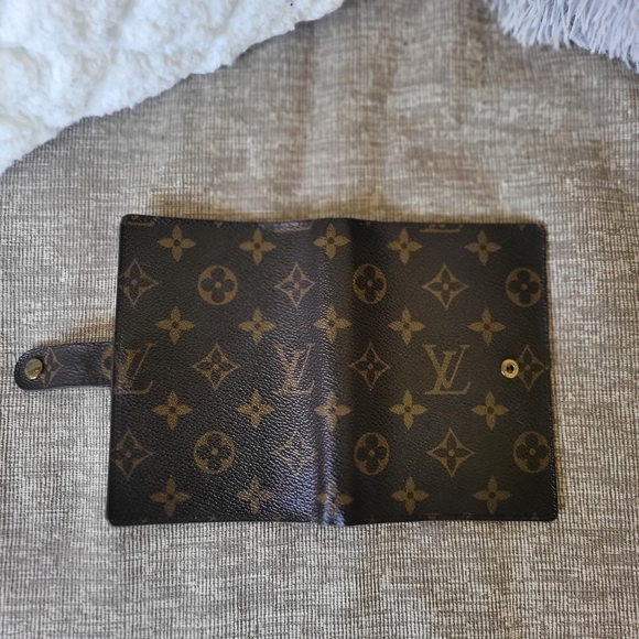 Authentic LOUIS VUITTON agenda wallet p.m. monogram canvas - Picture 6 of 10